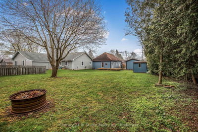 564 Mary St, South Bruce Peninsula -  image-0-3