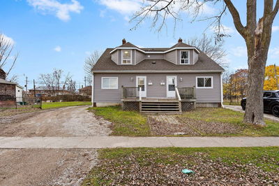 88 FIRST St, Welland - Lincoln/Crowland image-0-3