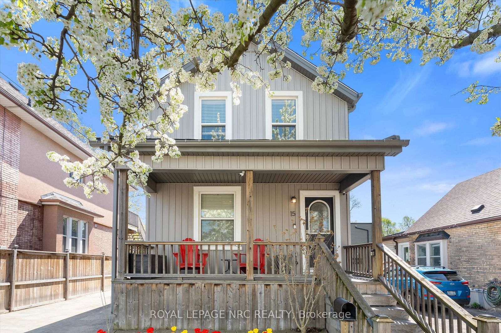 Detached House for sale at 15 East 24th Street, Hamilton, Eastmount, L8V 2X8 - MLS: X12135405
