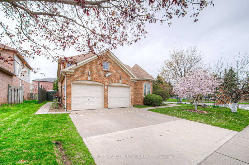 342 Saginaw Pkwy, Cambridge, N1T 1R8 | Image 2
