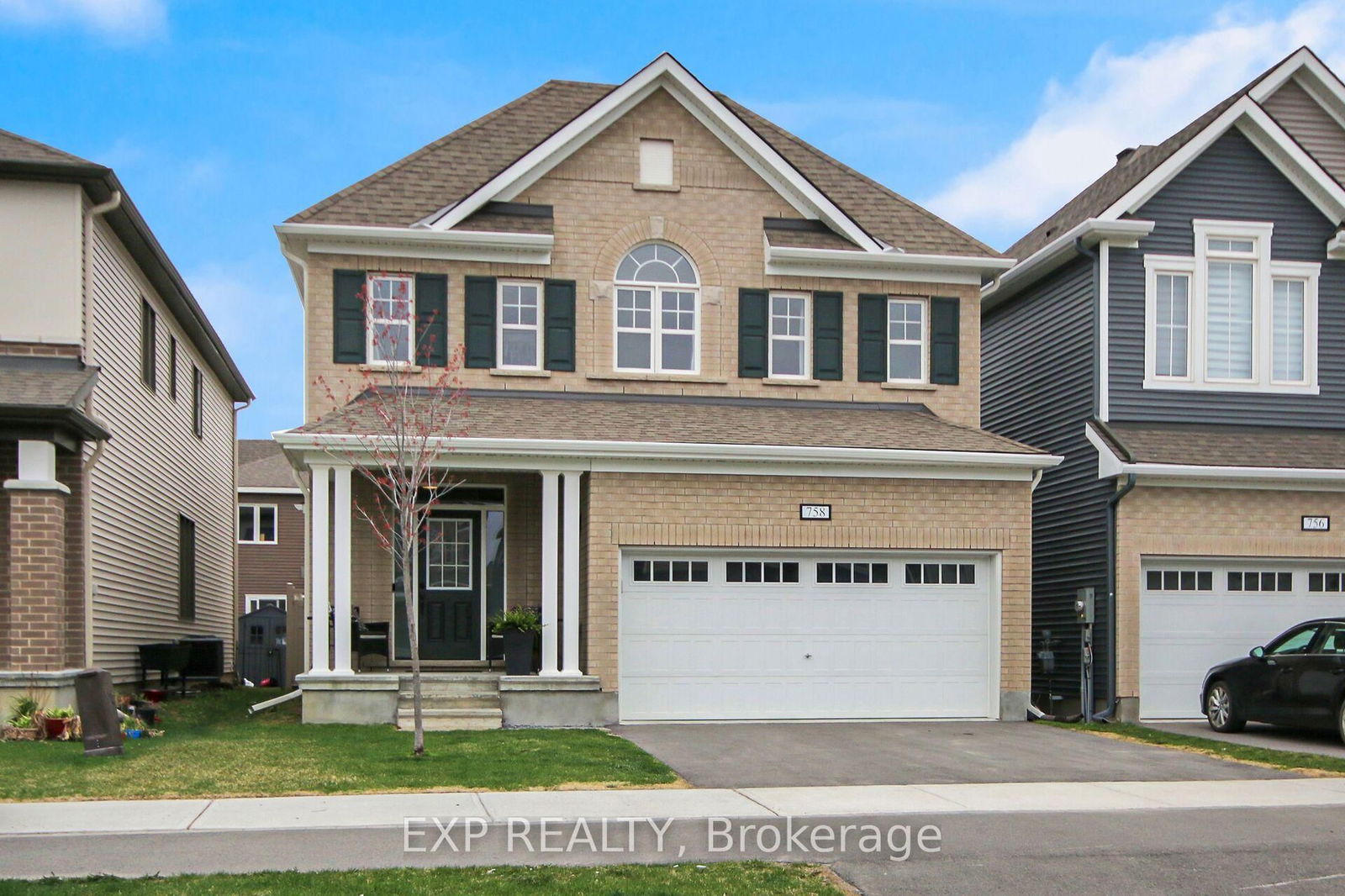 Detached House for sale at 758 Derreen Avenue, Ottawa, Stittsville (North), K2S 2Z1 - MLS: X12135490