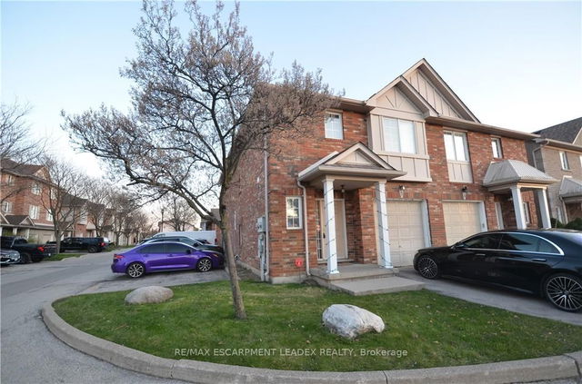 5 - 876 GOLF LINKS Road