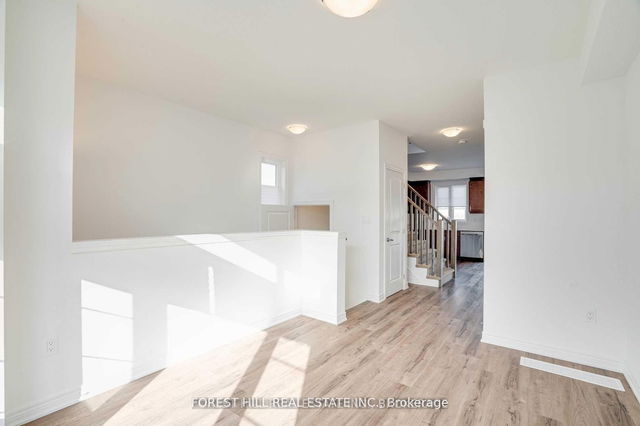 18 - 575 Woodward Avenue