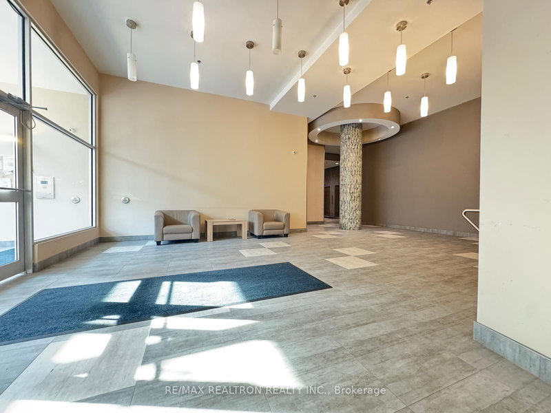 719 - 280 Lester St, Waterloo, N2L 3W5 | Image 3