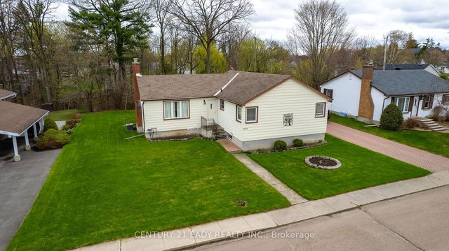 665 Coleraine Drive