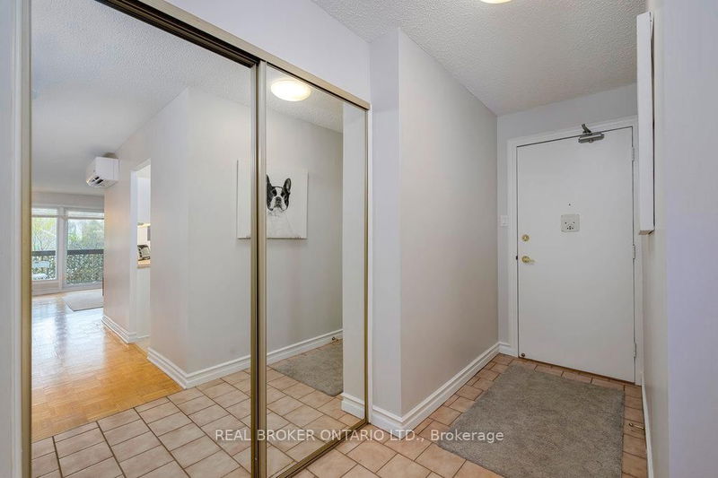 Room2