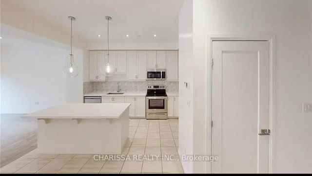 30 Greenwich Avenue