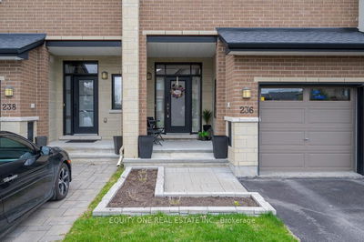 236 Southbridge St, Ottawa - Riverside South/Gloucester Glen image-0-2