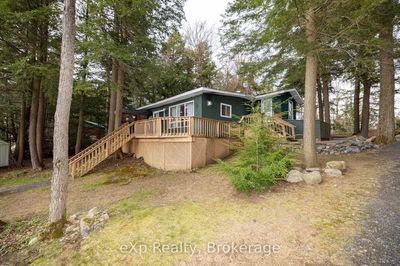 36 Roberts Lake Rd, Seguin - Seguin