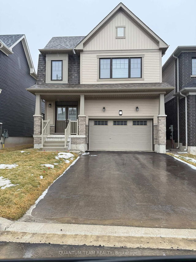 11 Wintergreen Crescent