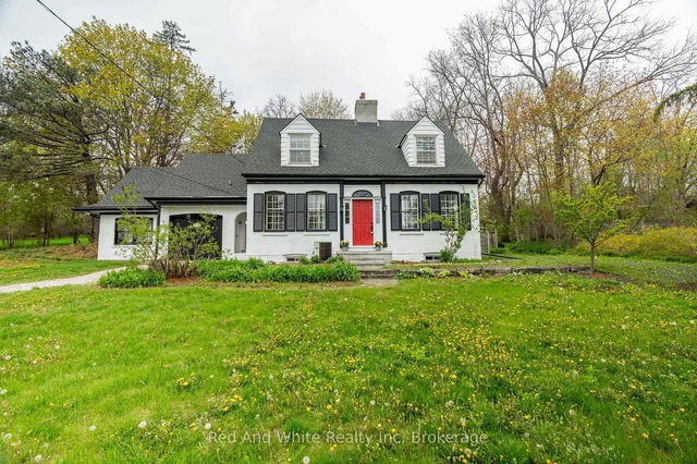 456 Fountain Street