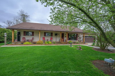 8444 Lazy Lane, Lambton Shores - Thedford