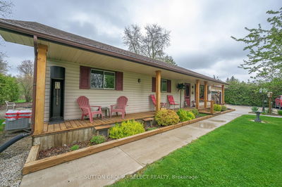 8444 Lazy Lane, Lambton Shores - Thedford image-0-2
