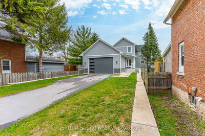 1889 3rd Ave, Owen Sound - Owen Sound