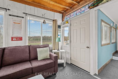 Unit #38 — 9 GLENFORD Lane, Godfrey - Frontenac South image-0-3