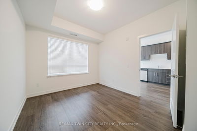 Unit 505 — 251 Northfield Dr, Waterloo -  image-0-3