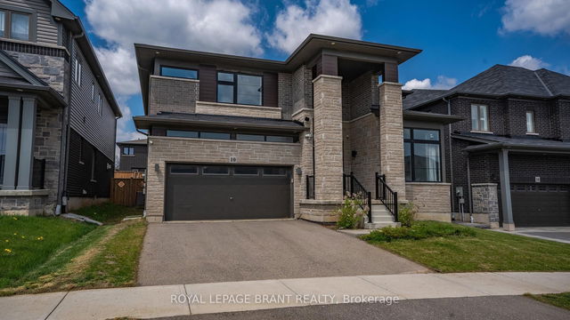 10 MCGOVERN Lane