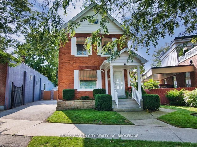 111 LAKE Street