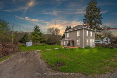 1179 Godfrey Rd, Godfrey - Frontenac Centre