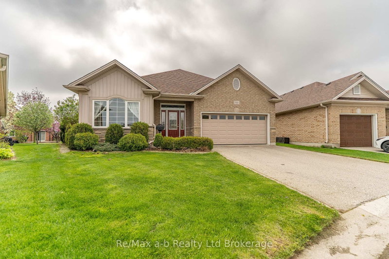 61 Jones Crescent, Tillsonburg
