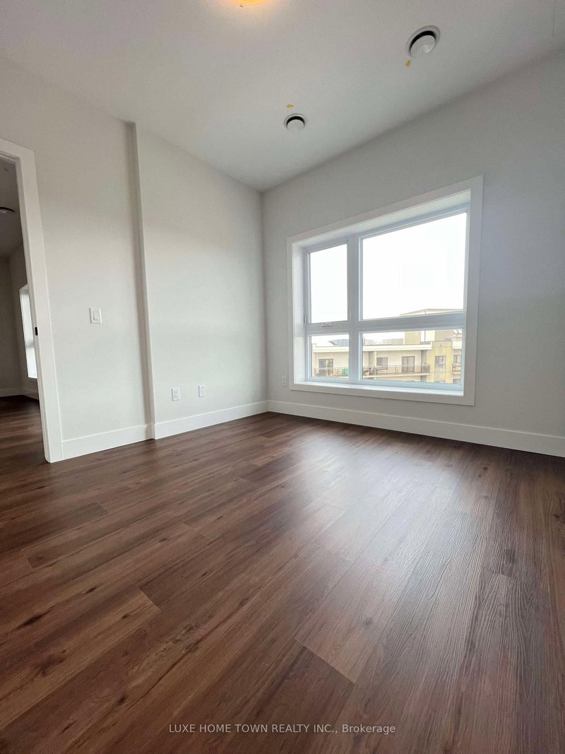 606 - 1000 Lackner Pl, Kitchener, N2A 0L9 | Image 2