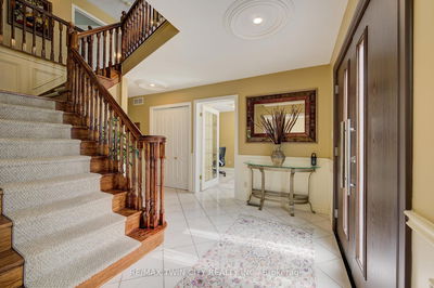 610 STONEBURY Cres, Waterloo -  image-0-1