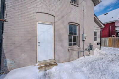 39 Park Ave, Brantford -  image-0-3
