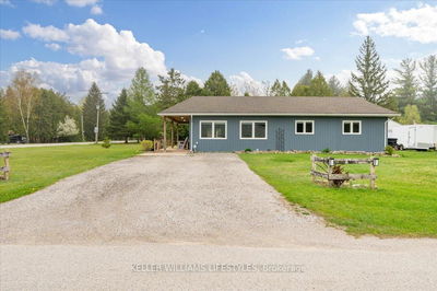 9659 Ipperwash Rd, Lambton Shores - Kettle Point image-0-2