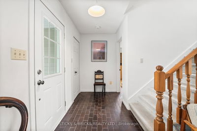 261 King St, Niagara-on-the-Lake - Town image-0-3