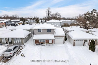 512 Pinetree Cres, Cambridge - 
