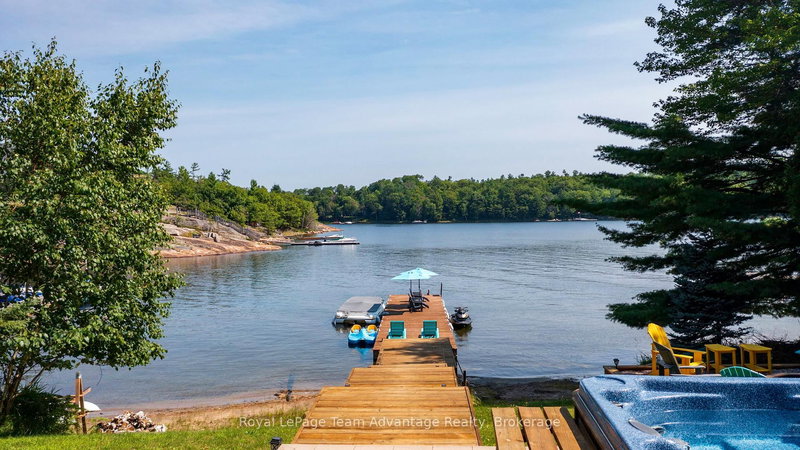 18 Pine Valley Dr, Carling, P0G 1G0 | Image 2