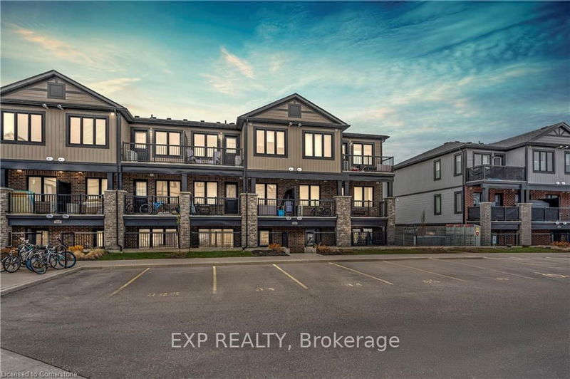 Unit E — 166 Rochefort St, Kitchener -  image-0-0