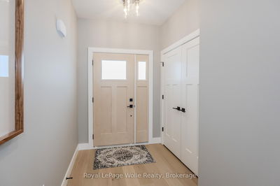56 Walker Rd, Ingersoll - South image-0-1