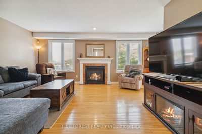 1 Riverbank Dr, St. Thomas - NE image-0-3