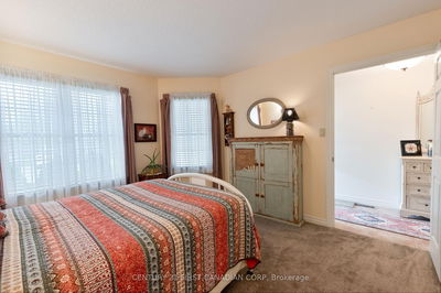 Unit 14 — 410 Burwell Rd, St. Thomas - St. Thomas image-0-4