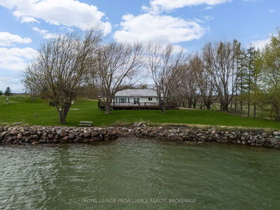 4205 Highway 96, Wolfe Island - The Islands