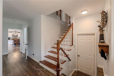388 Mckellar St, Strathroy-Caradoc - SW image-0-3