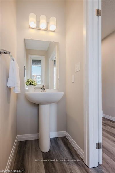 73 Ayr Meadows Cres, North Dumfries -  image-0-4