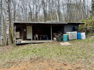 2223 Henderson Rd, Cloyne - Frontenac Centre