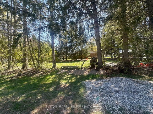 14 MacTavesh Crescent