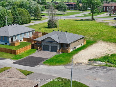 9 Billings Ave, South Dundas - Iroquois image-0-1