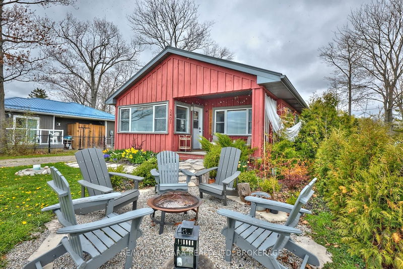 2401 Lakeshore Rd, Haldimand - Dunnville image-0-0