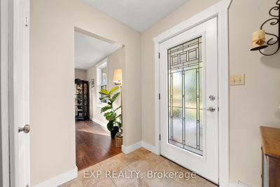 17682 Loyalist Pkwy, Prince Edward County - Hillier Ward image-0-4