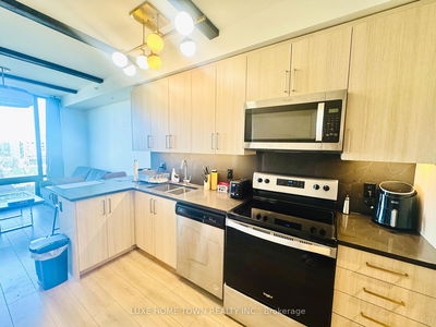 Unit 831 — 145 Columbia St, Waterloo -  image-0-2