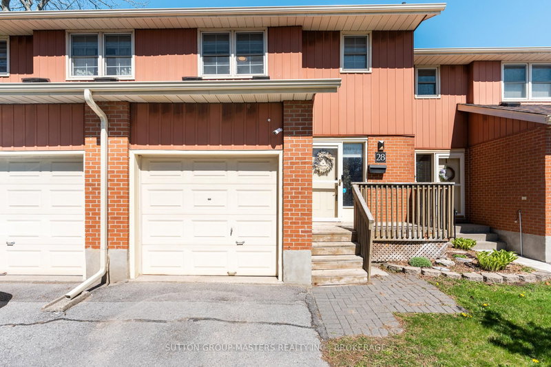 28 - 19 MacPherson Ave W, Kingston, K7M 6W4 | Image 2