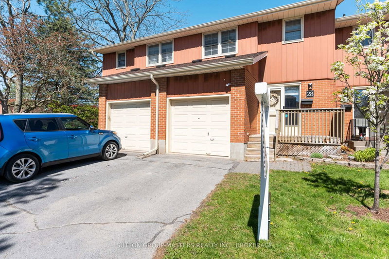 28 - 19 MacPherson Ave W, Kingston, K7M 6W4 | Image 3