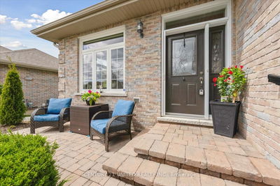 Unit 154 — 301 Carnegie Ave, Peterborough North - 1 University Heights image-0-2
