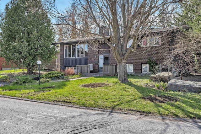 54 Chimo Drive