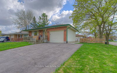 354 Lee Circ, Waterloo -  image-0-1