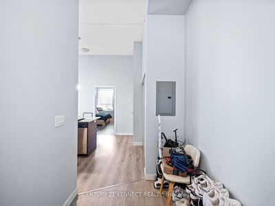 Unit 402 — 318 Spruce St, Waterloo -  image-0-3